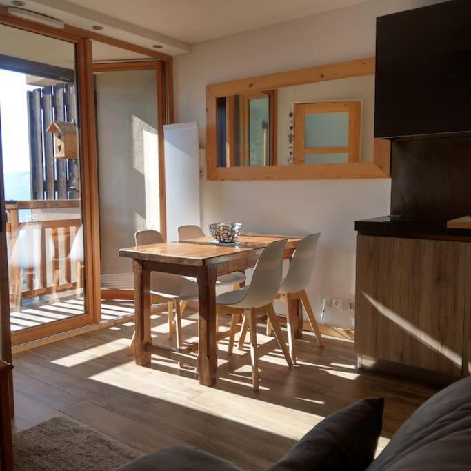 Appartement Entierement Renove, Vue Exceptionnelle Huez Luaran gambar